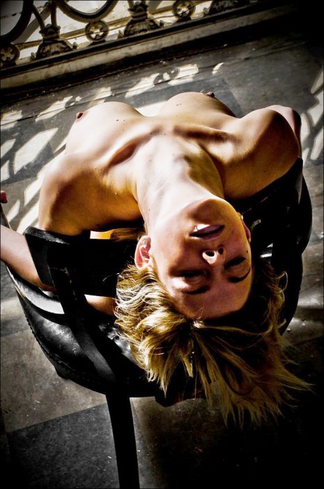 Девушки бывают разные