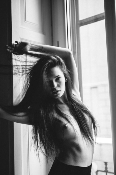 Девушки бывают разные