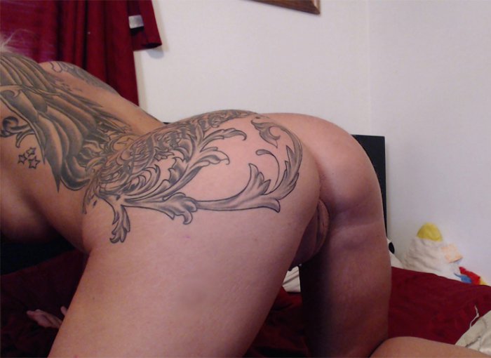 Девушки бывают разные