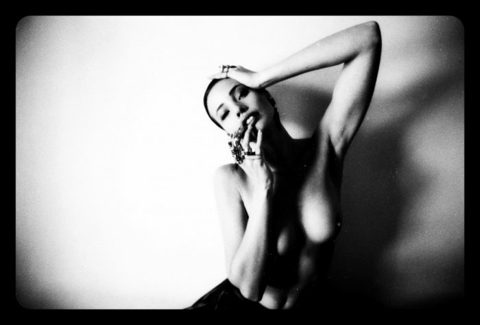 Девушки бывают разные