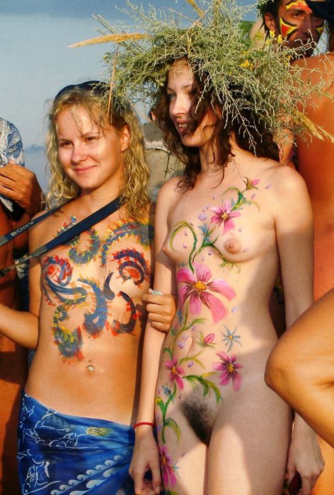 Девушки бывают разные