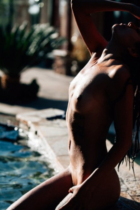 Девушки бывают разные