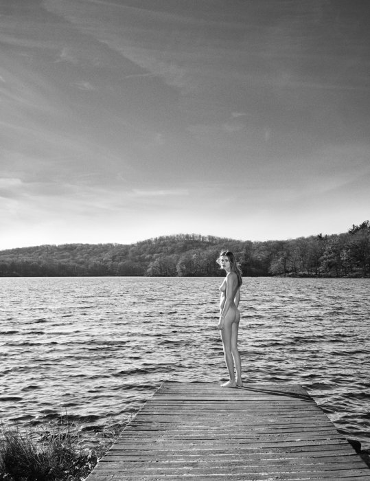 Девушки бывают разные