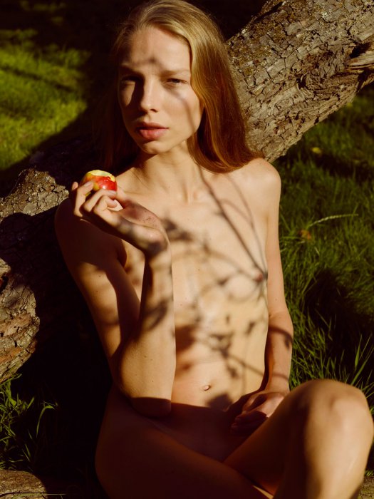 Девушки бывают разные