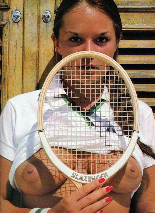 Девушки бывают разные