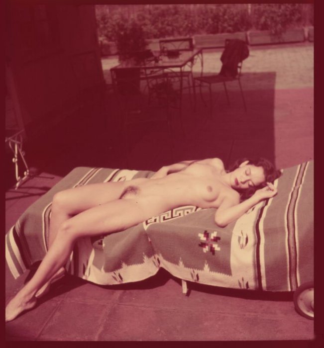 Девушки бывают разные