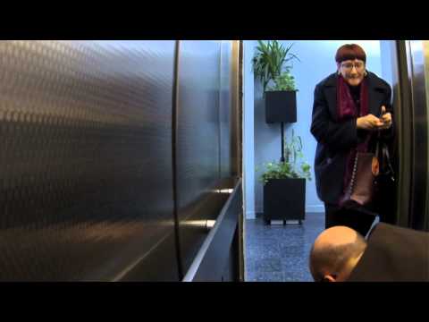  Социальный эксперимент: он его убивает