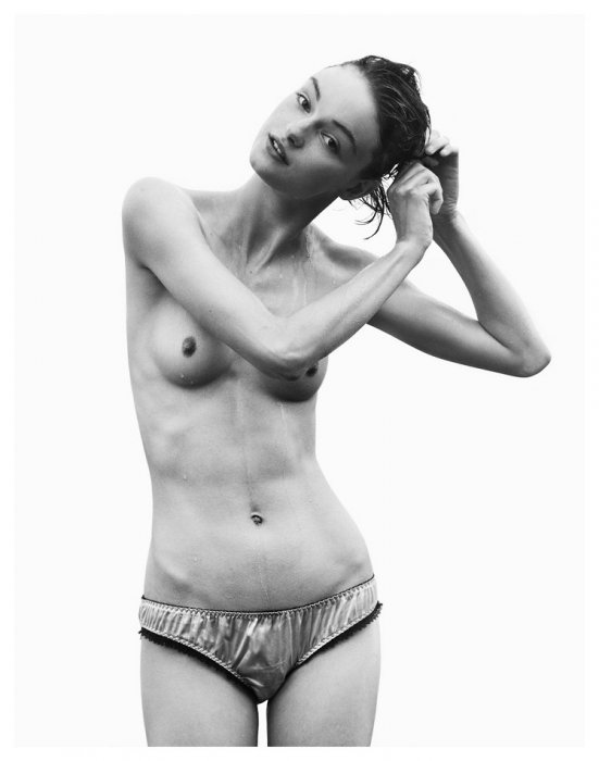 Девушки бывают разные