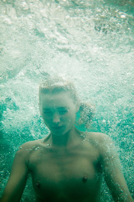 Девушки бывают разные