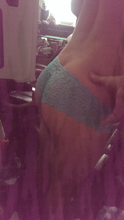 Девушки бывают разные