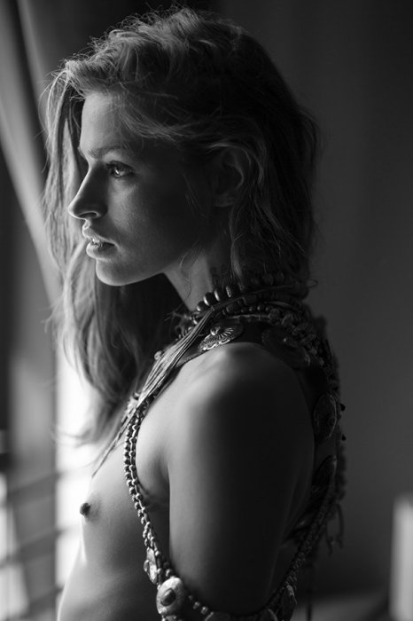 Девушки бывают разные