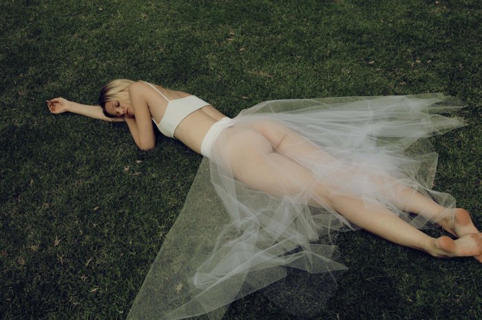 Девушки бывают разные