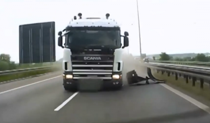 Подборка - Взрывы колес #5 (Освобождение 9 атмосфер)