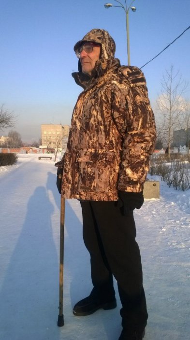 Пропал дед. Посмотрите по сторонам, вдруг увидите.