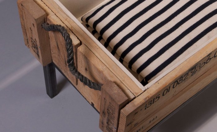 Есть у кого знакомый прапорщик?