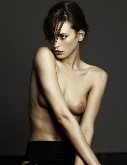 Девушки бывают разные