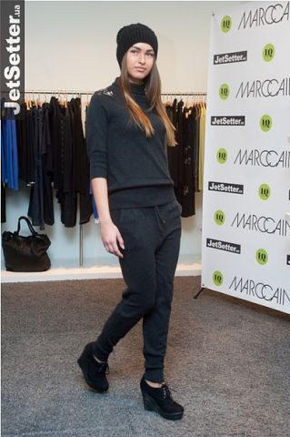 Та самая Анна Дурицкая, что шла с Немцовым