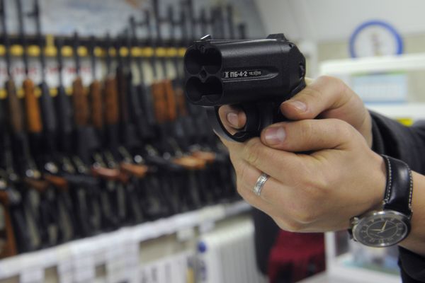 Конфликт на парковке в Красноярске: мужчина выстрелил в глаз оппоненту