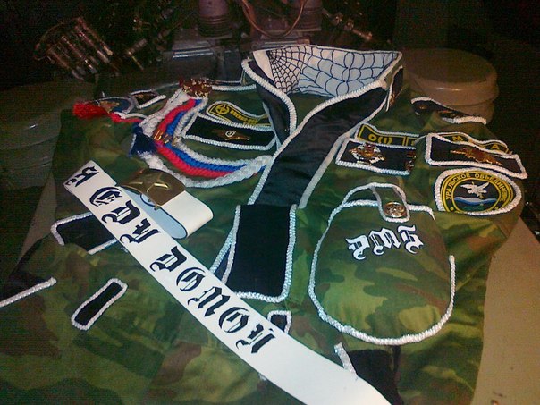 Спецназ мотошвейных войск едет на дембель