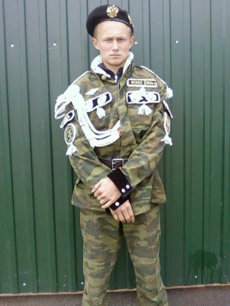 Спецназ мотошвейных войск едет на дембель