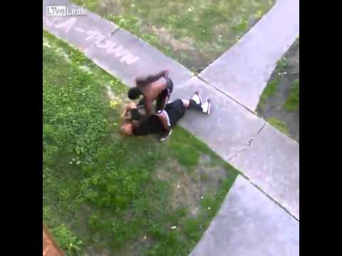 Негр против лысого