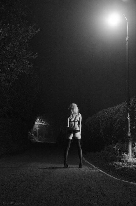 Девушки бывают разные