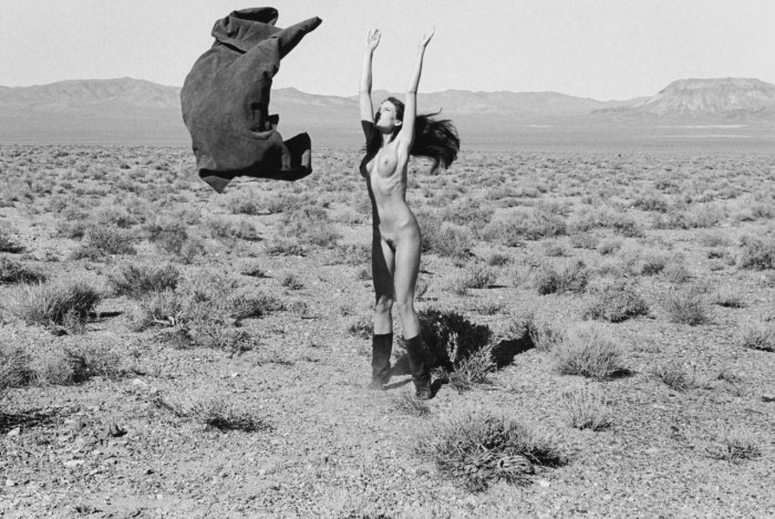 Девушки бывают разные