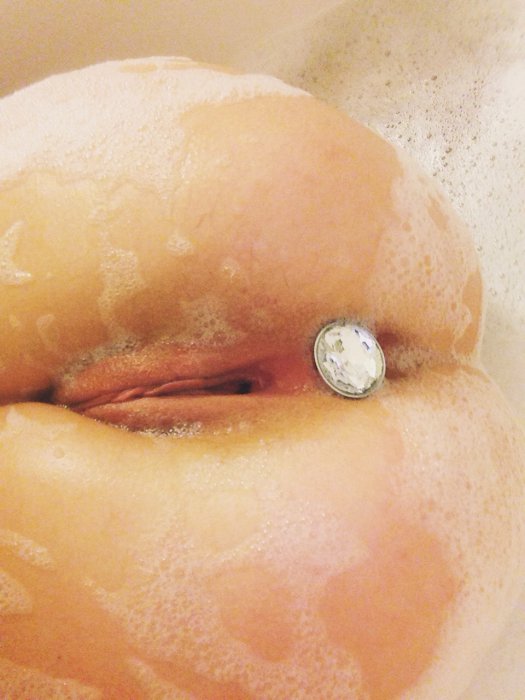 Девушки бывают разные