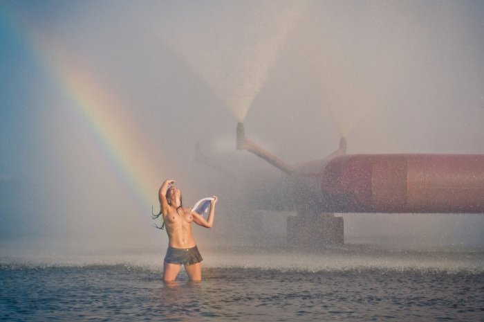 Девушки бывают разные