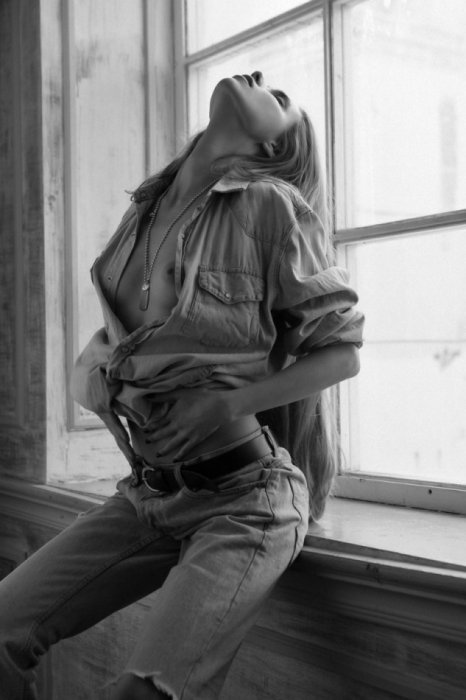 Девушки бывают разные