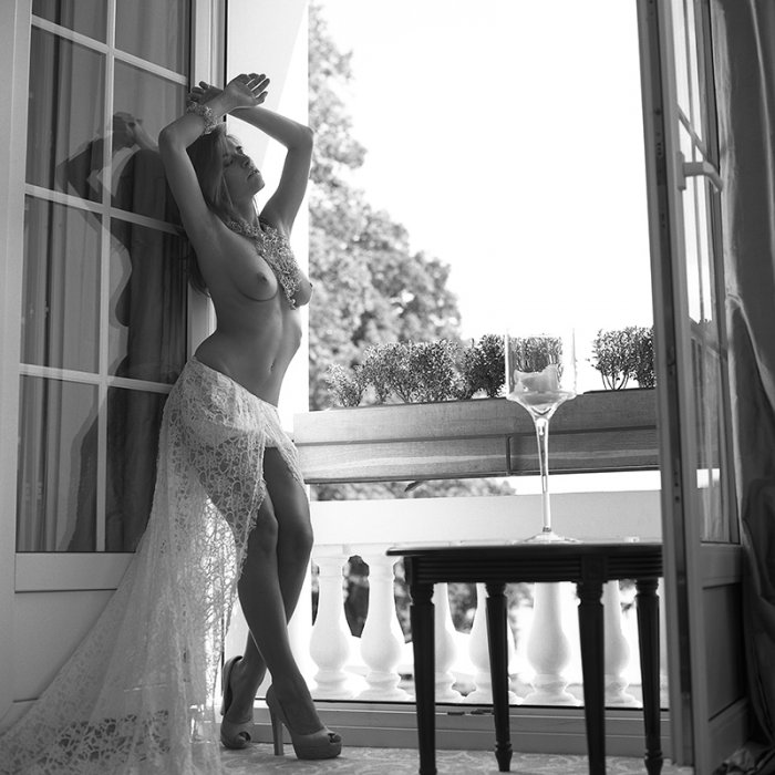 Девушки бывают разные