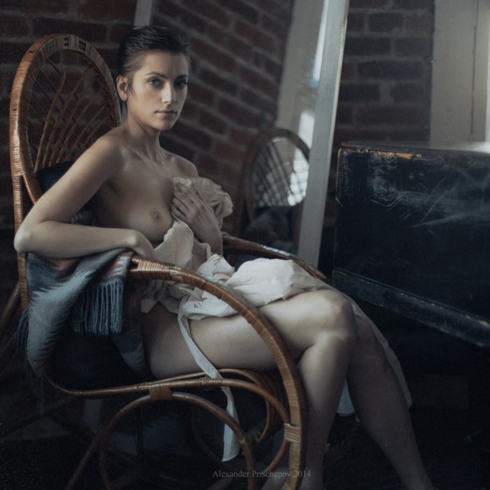 Девушки бывают разные