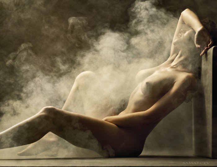 Девушки бывают разные