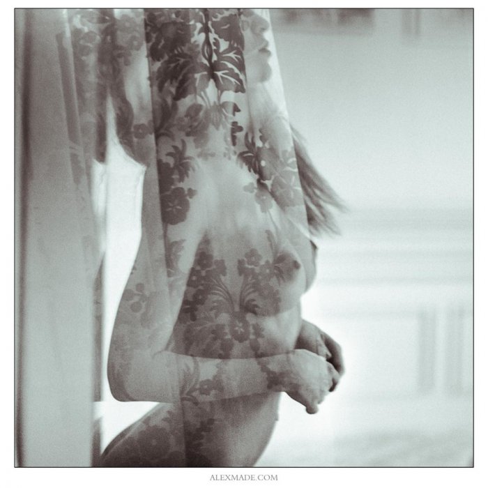 Девушки бывают разные