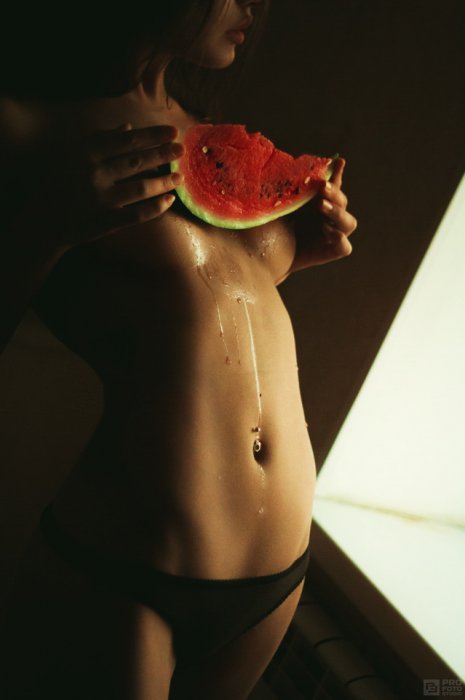 Девушки бывают разные