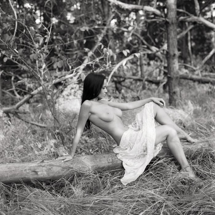 Девушки бывают разные