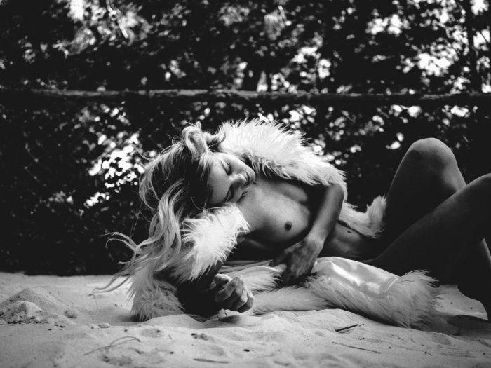 Девушки бывают разные