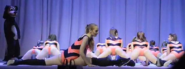 После скандала с «георгиевскими ленточками» класс тверкинга в оренбургской танцшколе закроют