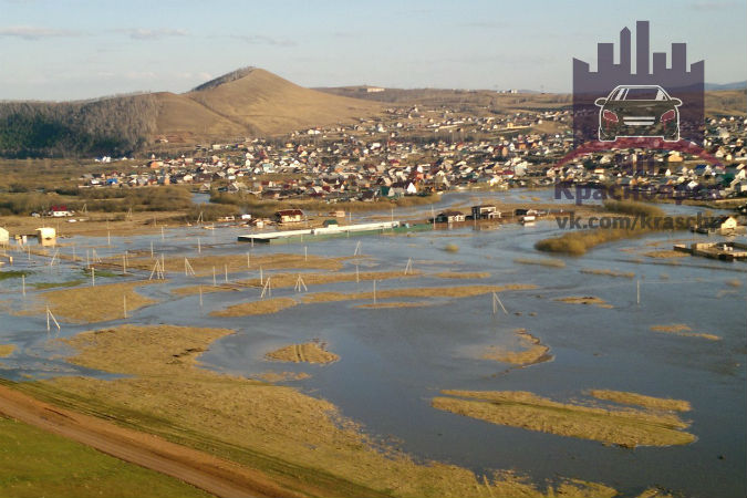 Река Кача затопила несколько сел под Красноярском