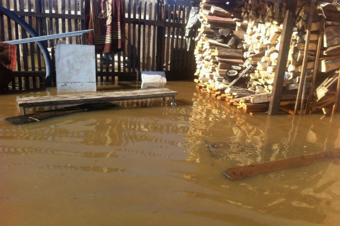 Река Кача затопила несколько сел под Красноярском