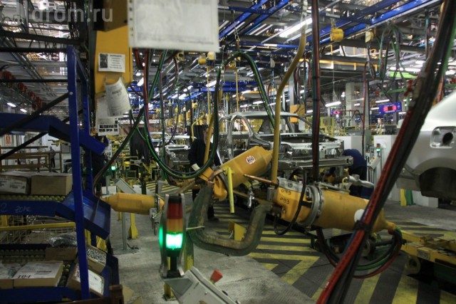 Секреты разработки Lada Xray: тест-драйв прототипа, подробные обзоры силовых передач и немного про цены (+опрос)