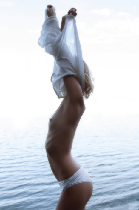 Девушки бывают разные