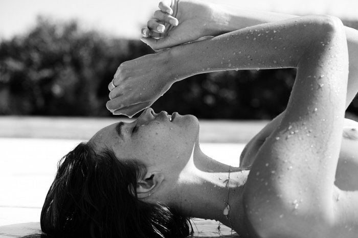 Девушки бывают разные