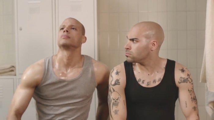 Неловкий момент с шейкером