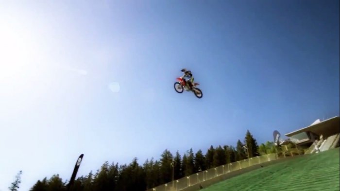 Мотоциклист - Камикадзе!