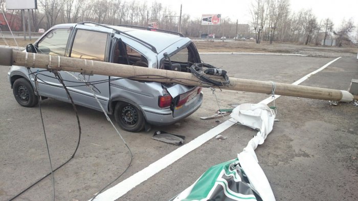 В Красноярском крае продолжается сильный ветер