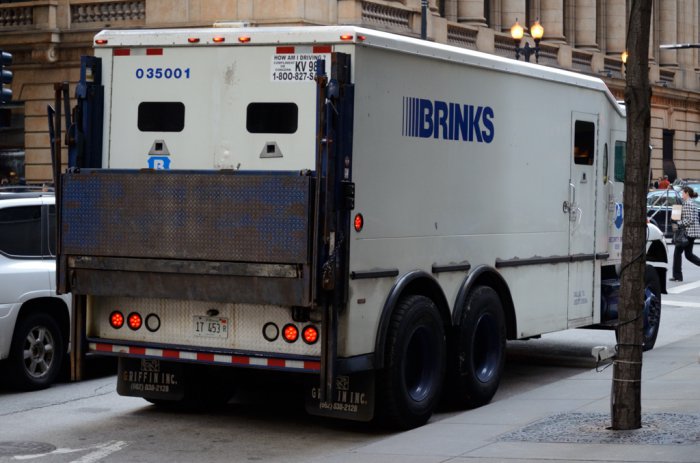 А вы бы вернули?