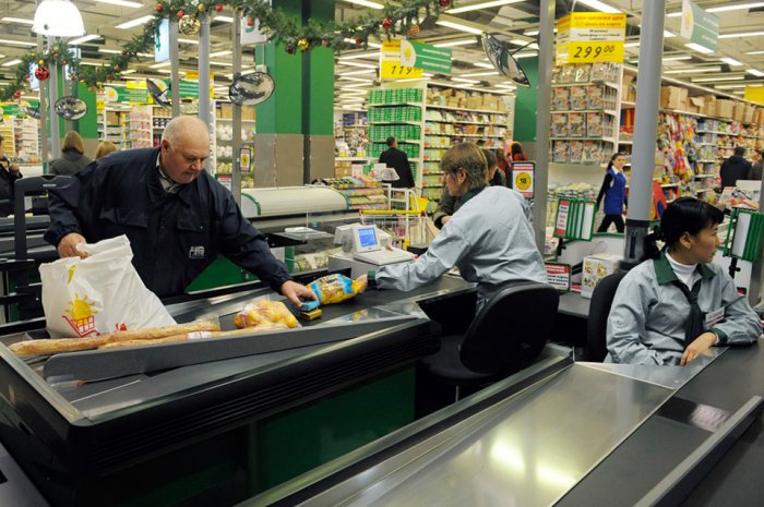 В России хотят ввести отдельные кассы для ветеранов