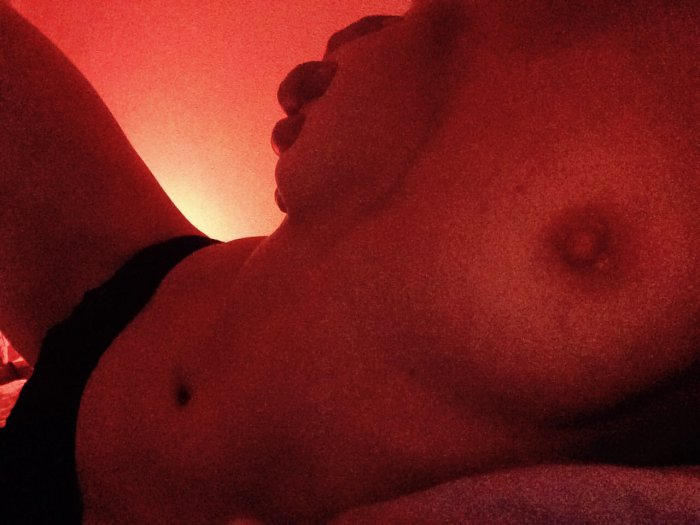 Девушки бывают разные