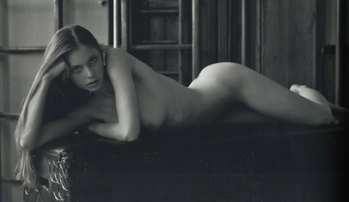 Девушки бывают разные